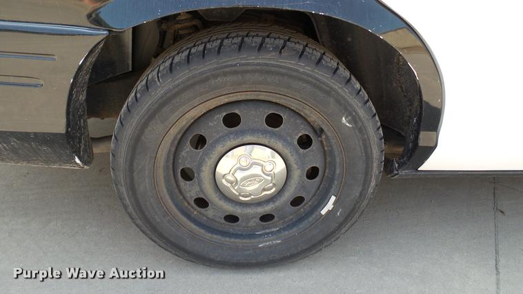 image for item DP9967 2011 Ford Crown Victoria Police Interceptor