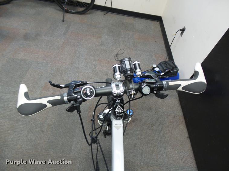 image for item DR9198 Fuji mountain bicycle