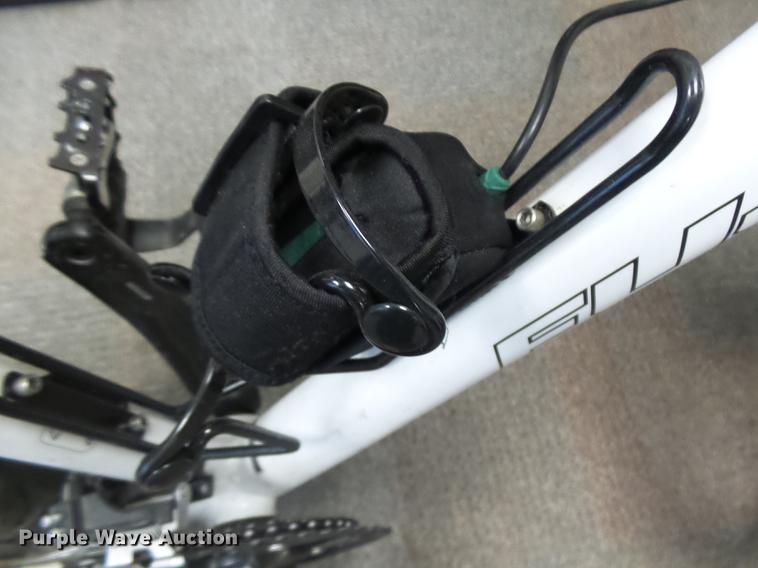 image for item DR9200 Fuji mountain bicycle