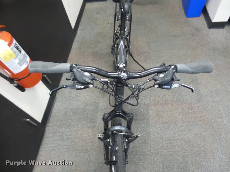 image for item DR9202 Trek 3900 mountain bicycle