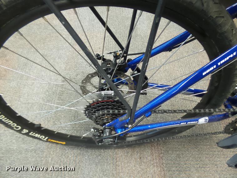image for item DR9203 GT Avalanche 2.0 mountain bicycle
