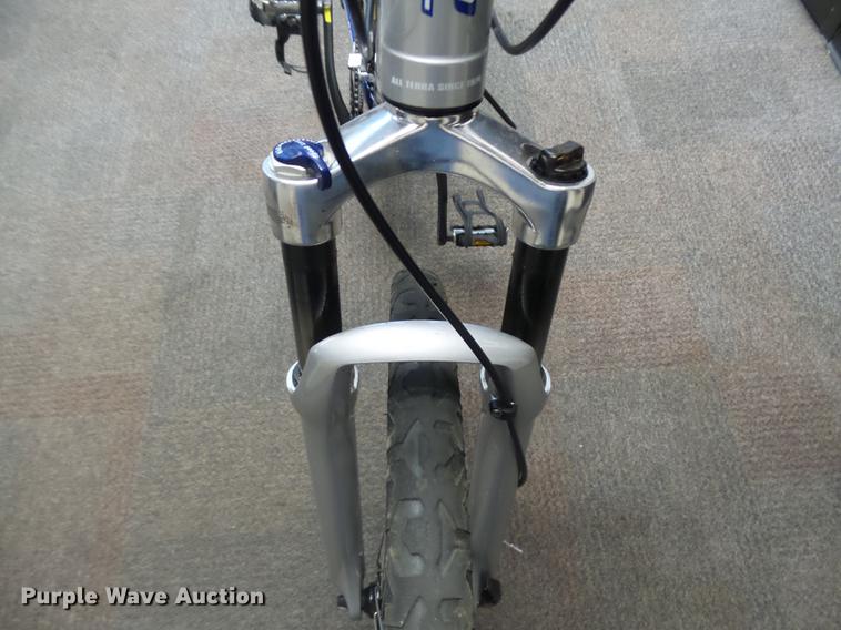 image for item DR9203 GT Avalanche 2.0 mountain bicycle