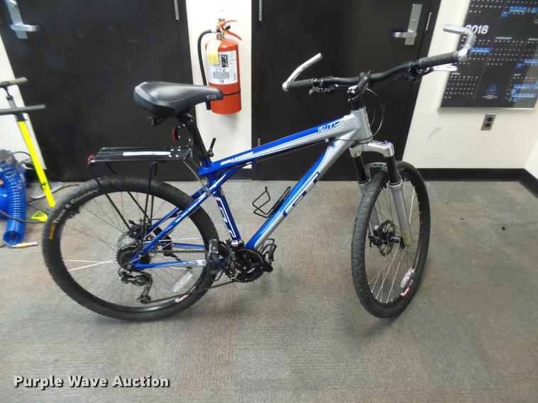 image for item DR9204 GT Avalanche 2.0 mountain bicycle