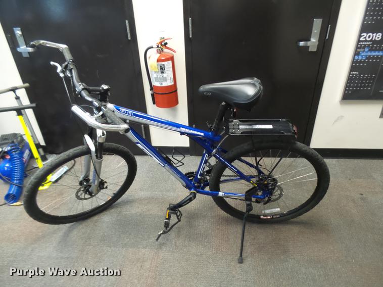 image for item DR9204 GT Avalanche 2.0 mountain bicycle