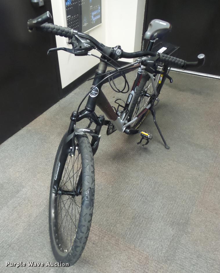 image for item DR9205 Trek 3900 mountain bicycle