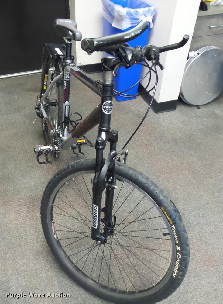 image for item DR9205 Trek 3900 mountain bicycle