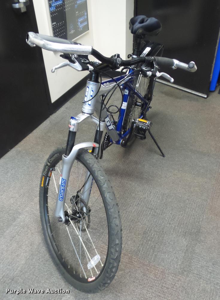image for item DR9206 GT Avalanche 2.0 mountain bicycle