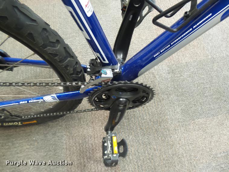 image for item DR9206 GT Avalanche 2.0 mountain bicycle