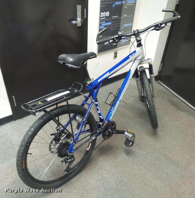 image for item DR9207 GT Avalanche 2.0 mountain bicycle