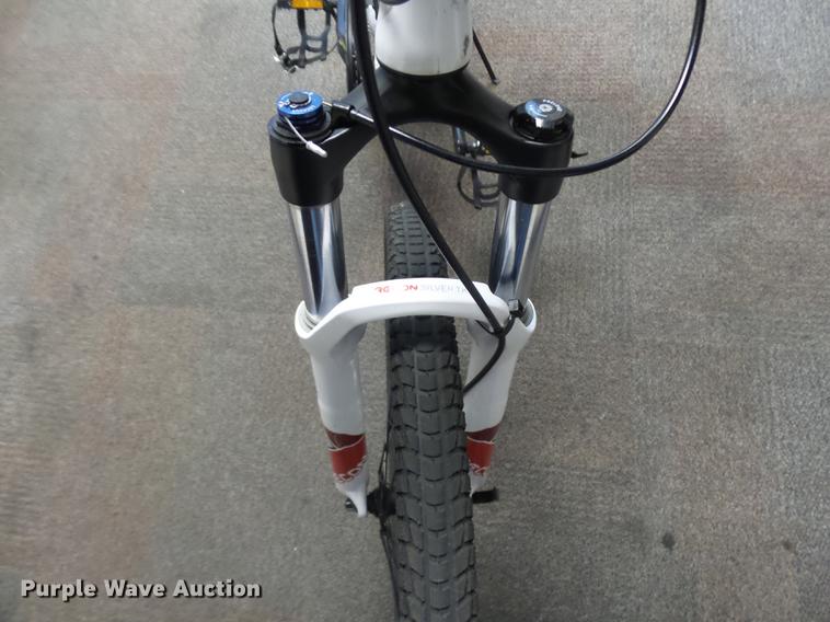 image for item DR9208 Fuji mountain bicycle