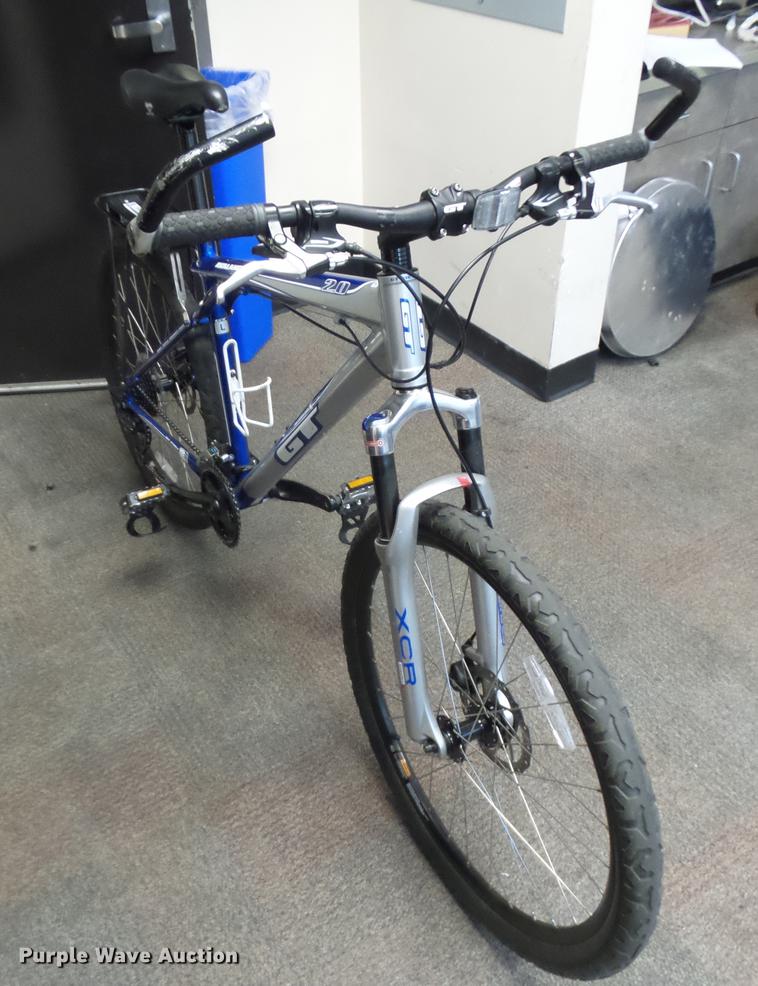 image for item DR9210 GT Avalanche 2.0 mountain bicycle