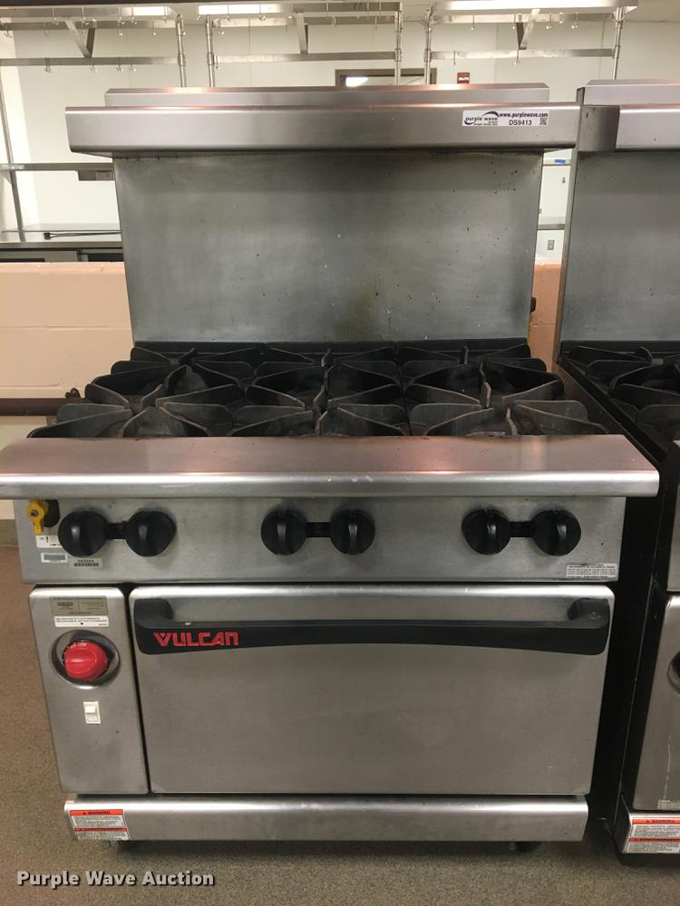 Vulcan six burner range oven with over shelf in Overland Park, KS