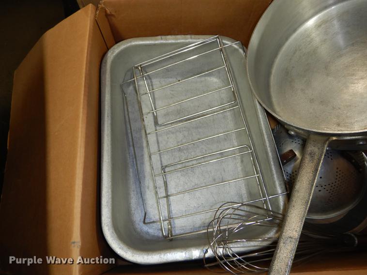 image for item DS9792 Restaurant equipment