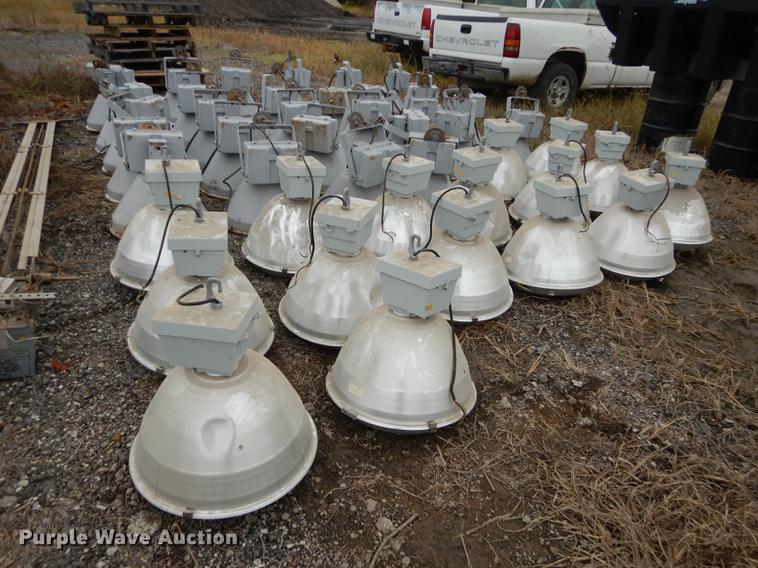 image for item DS9905 (44) halide lights