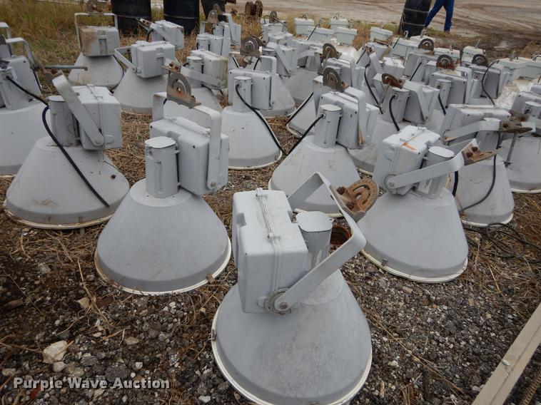 image for item DS9905 (44) halide lights