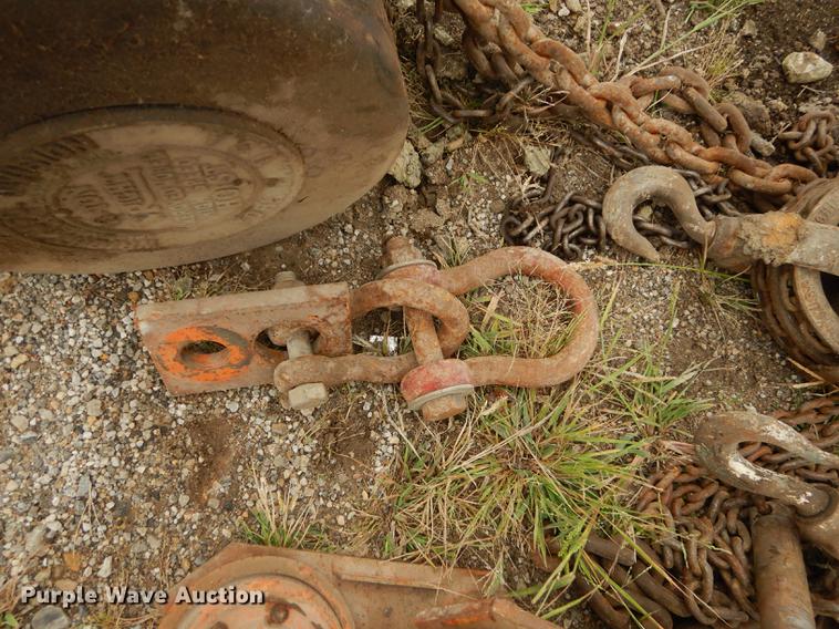 image for item DS9906 Wright two ton high speed hoist