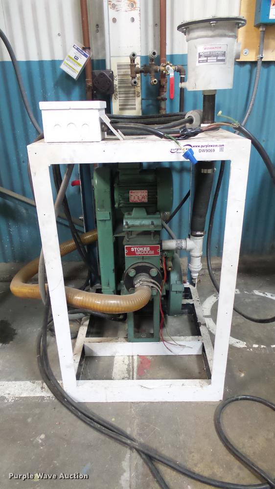 image for item DW9069 Stokes vacuum