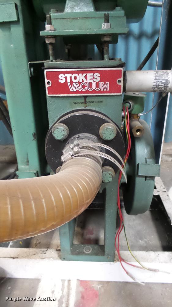 image for item DW9069 Stokes vacuum