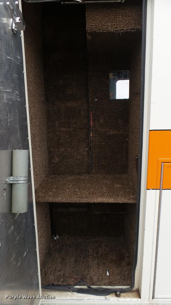 image for item DW9075 1989 Ford Econoline E350 ambulance