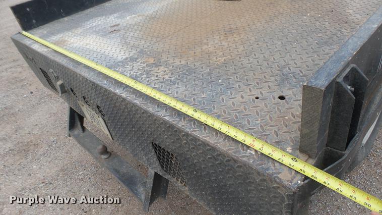 image for item DW9077 1985 Ford F350 flatbed pickup truck