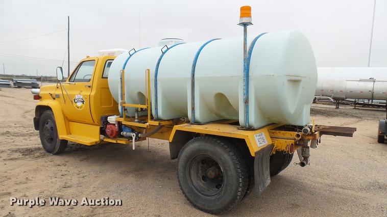 image for item DW9081 1974 GMC 6000 tank truck