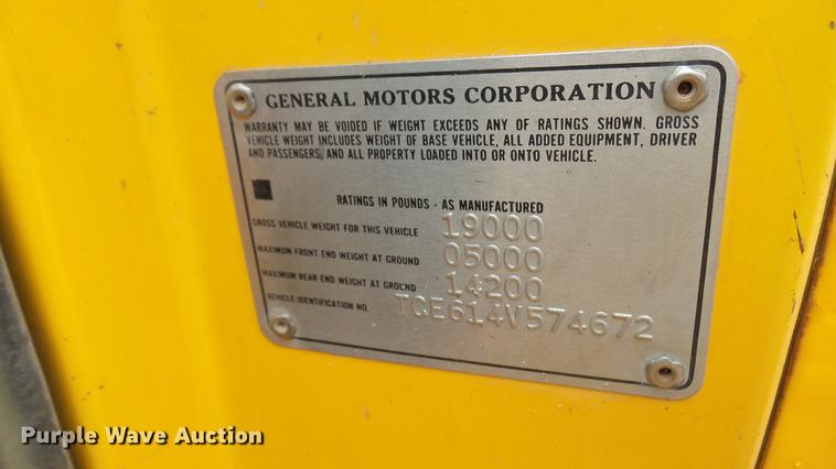 image for item DW9081 1974 GMC 6000 tank truck