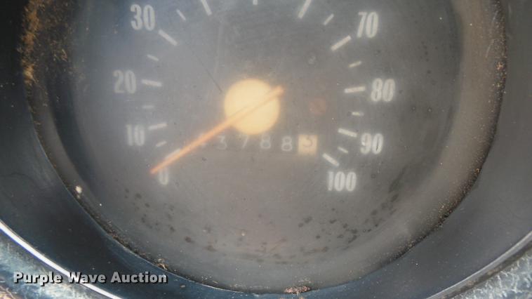 image for item DW9081 1974 GMC 6000 tank truck