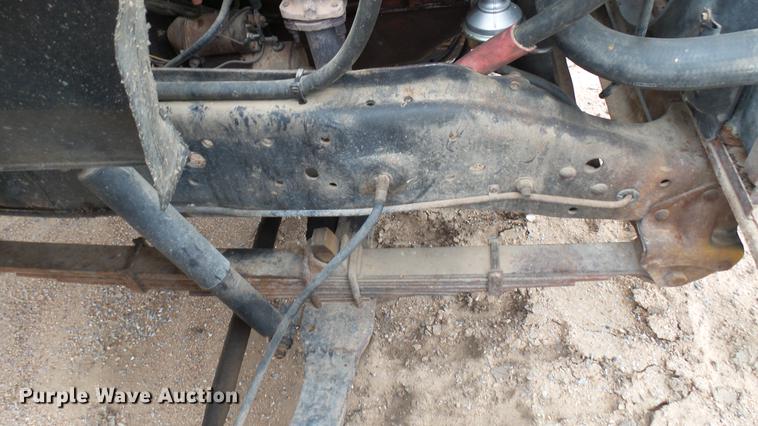 image for item DW9081 1974 GMC 6000 tank truck