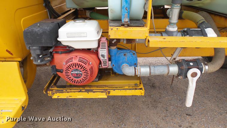 image for item DW9081 1974 GMC 6000 tank truck