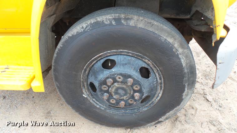 image for item DW9081 1974 GMC 6000 tank truck