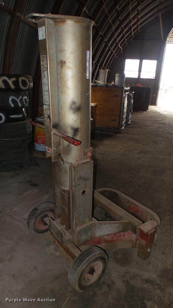 image for item DW9083 Gray TNT-550 pneumatic jack