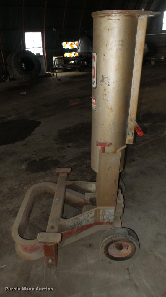 image for item DW9083 Gray TNT-550 pneumatic jack