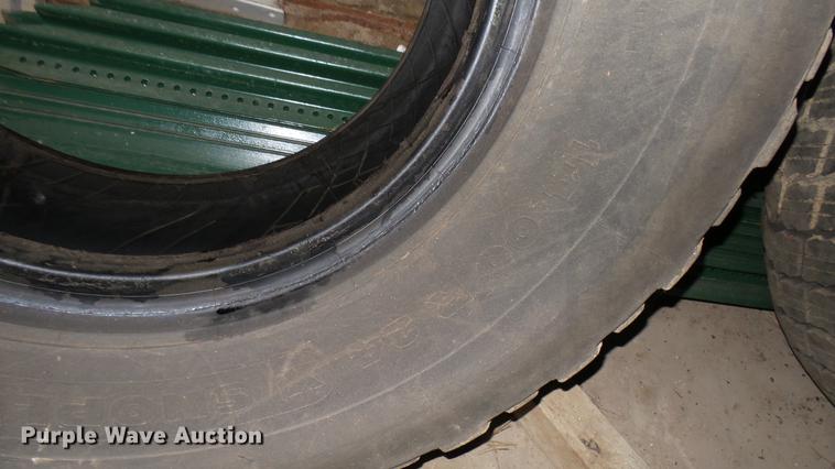 image for item DW9086 (2) Michelin 14.00R24 tires