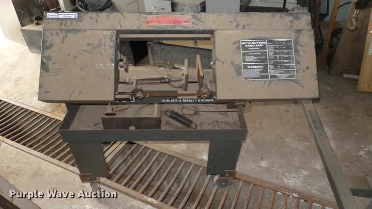 image for item DW9088 Ramco RS-90 metal cutting bandsaw