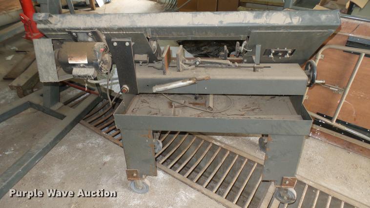 image for item DW9088 Ramco RS-90 metal cutting bandsaw