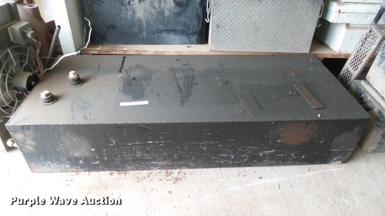 image for item DW9090 Steel fuel tank