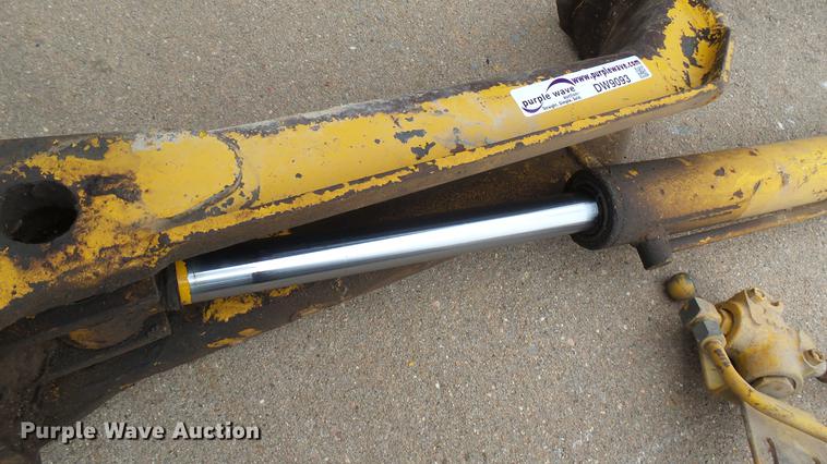 image for item DW9093 Hydraulic thumb