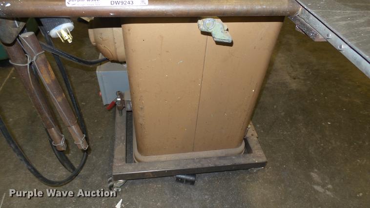 image for item DW9243 Rockwell table saw