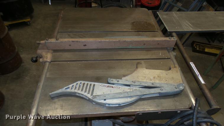 image for item DW9243 Rockwell table saw