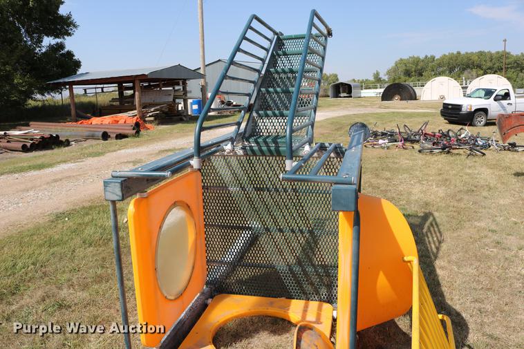 image for item DW9787 Sporting goods