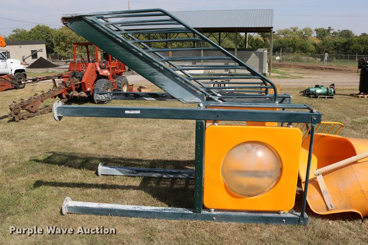 image for item DW9787 Sporting goods