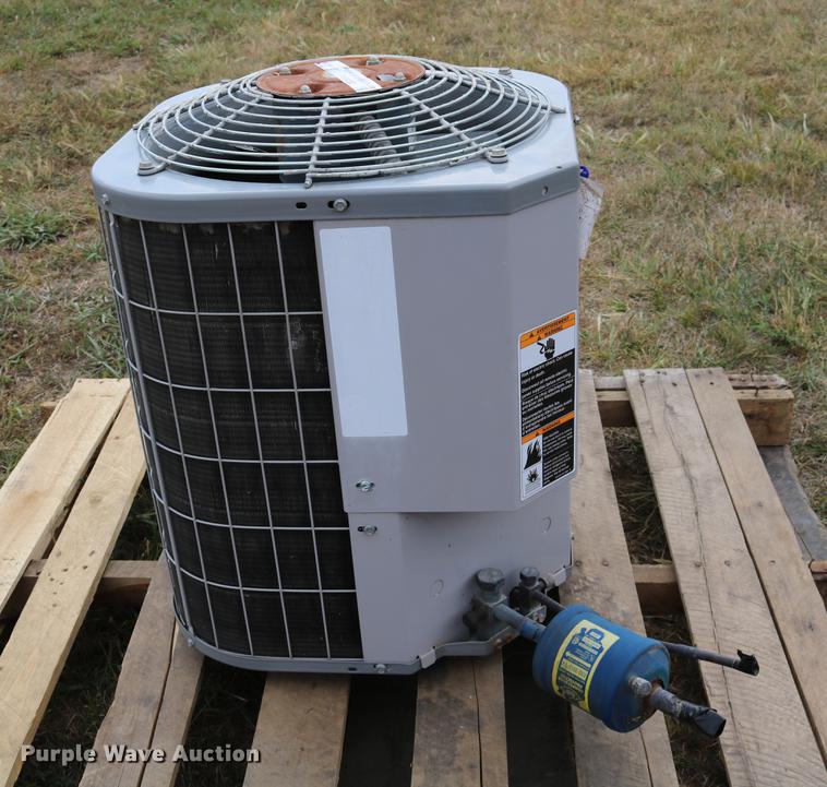 image for item DW9788 AC unit