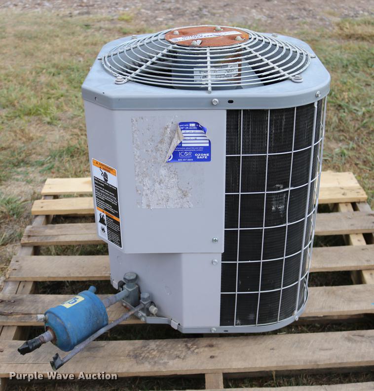 image for item DW9788 AC unit