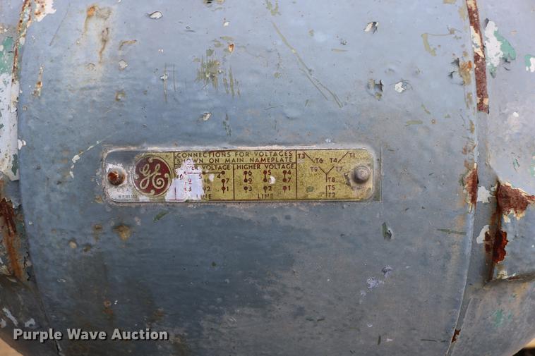 image for item DW9793 General Electric 5K284D1023 electric motor