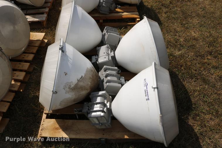 image for item DW9795 (18) Hubbel ballfield lights
