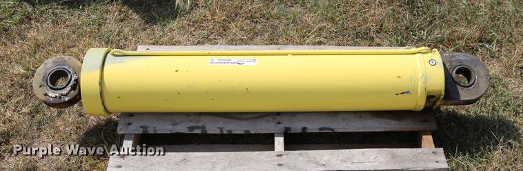 image for item DW9800 Hydraulic cylinder