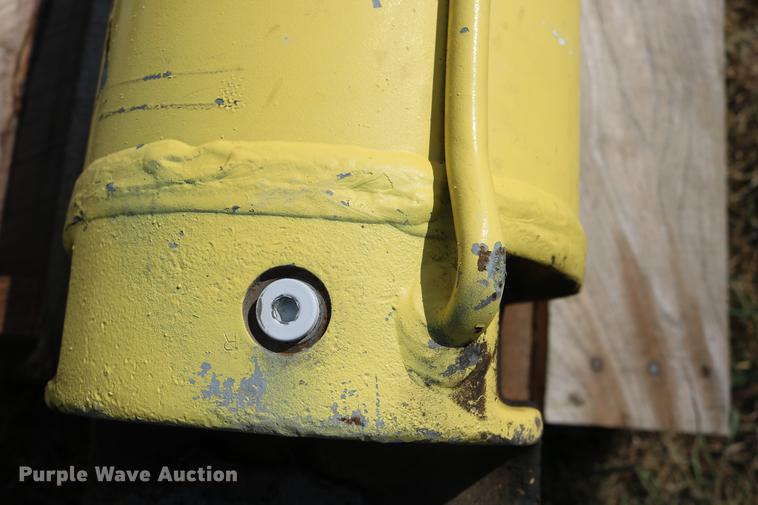 image for item DW9800 Hydraulic cylinder