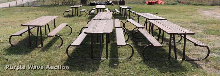 image for item DW9801 (5) picnic tables