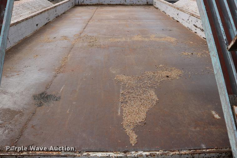 image for item DW9804 1997 shop built utility trailer