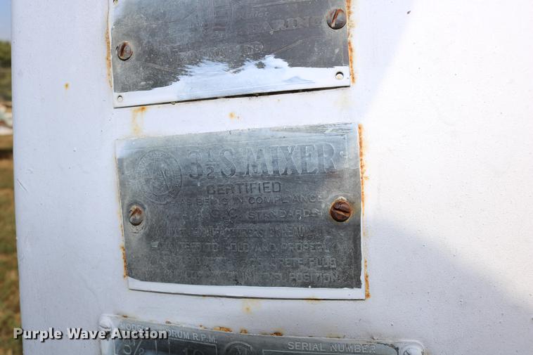 image for item DW9805 Wander Construction Machinery Co. 3 1/2 mixer